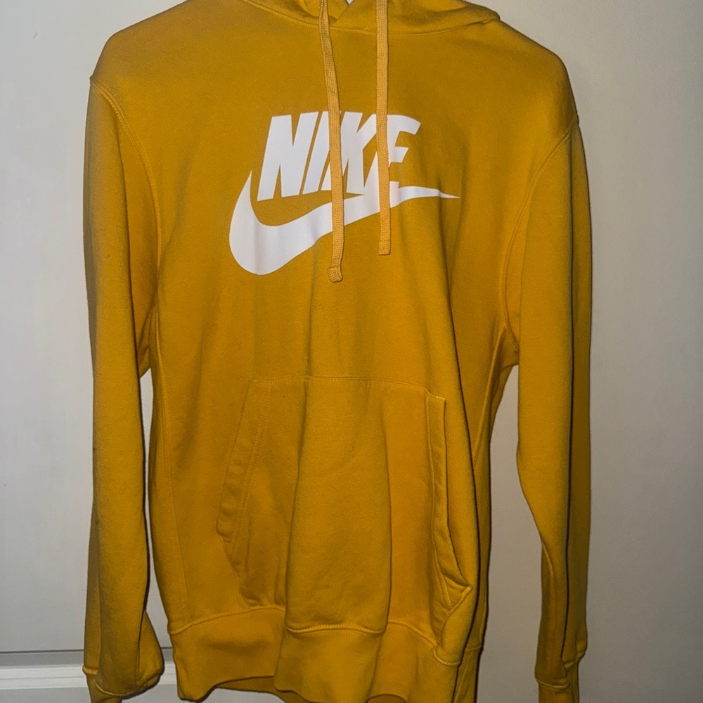 Nike Yellow Sweatshirt Vibrant Pullover Hoodie